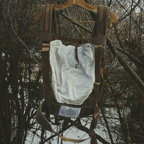 Onya Cruiser Baby and Toddler Carrier - Picture 2 of 3